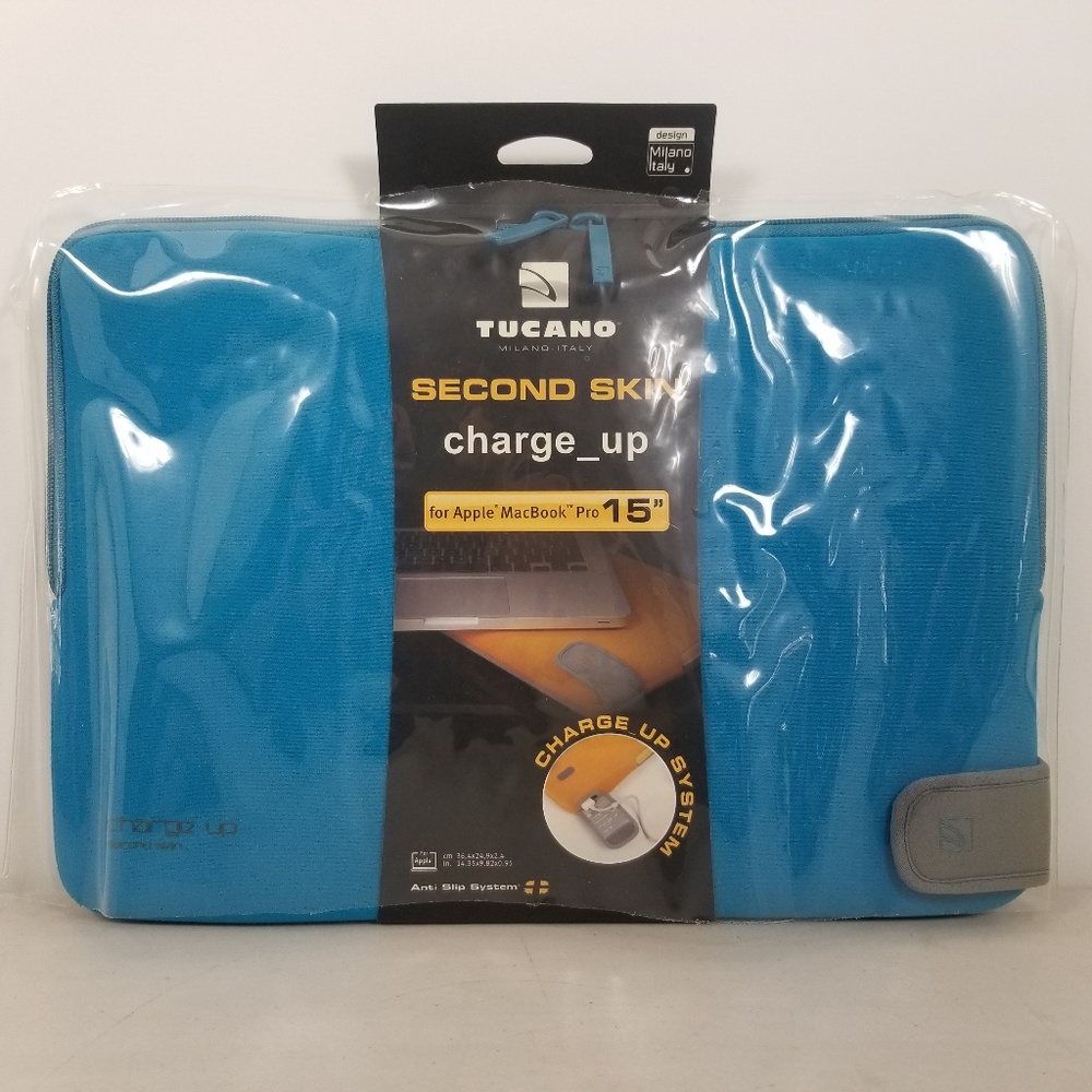 Tucano Second Skin Charge Up Sleeve Case MacBook